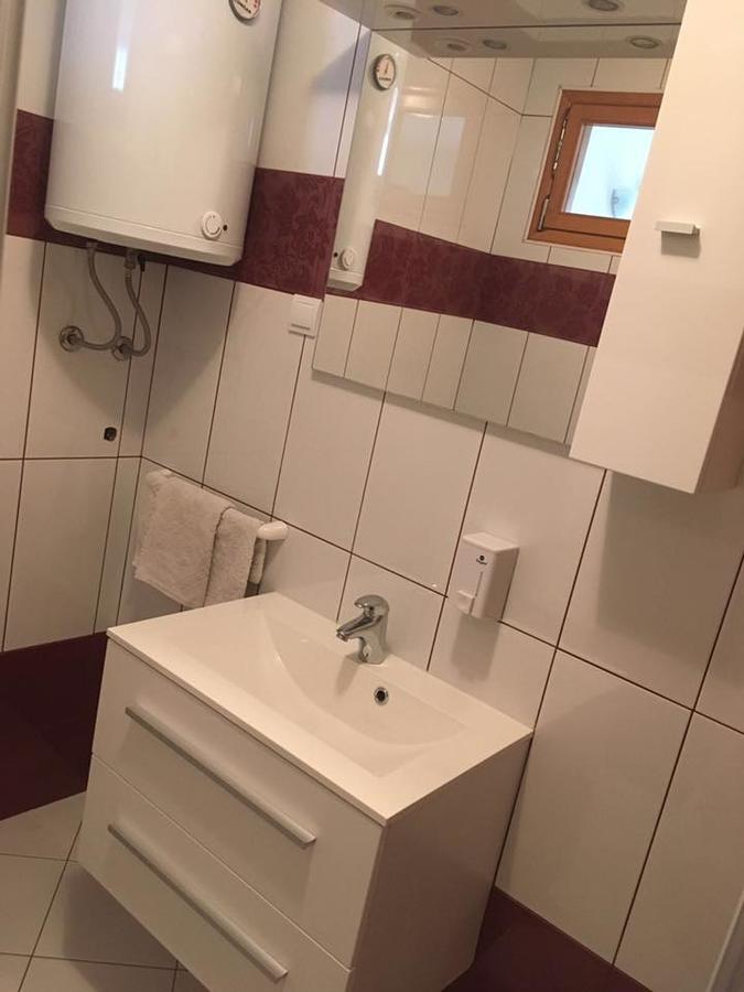 Villa Perkovic Mimice Esterno foto